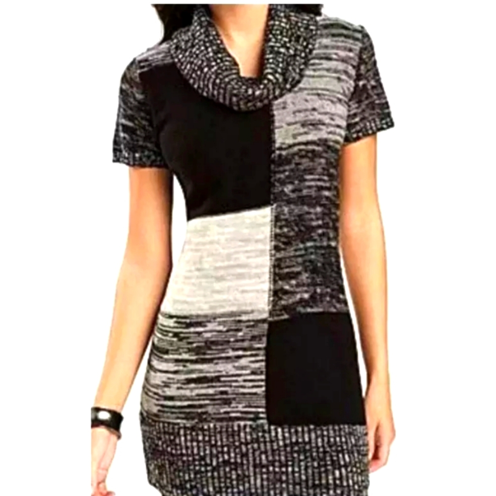 Plus Size Color Block Cowl Neck Sweater